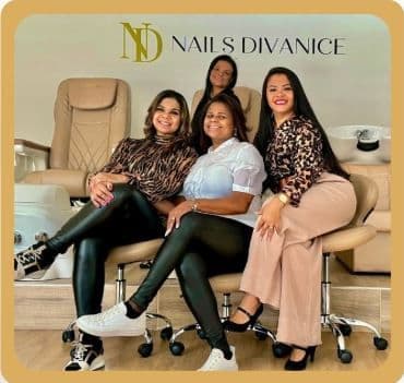 Nails Divanice
