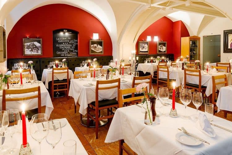 ef16 Restaurant Weinbar
